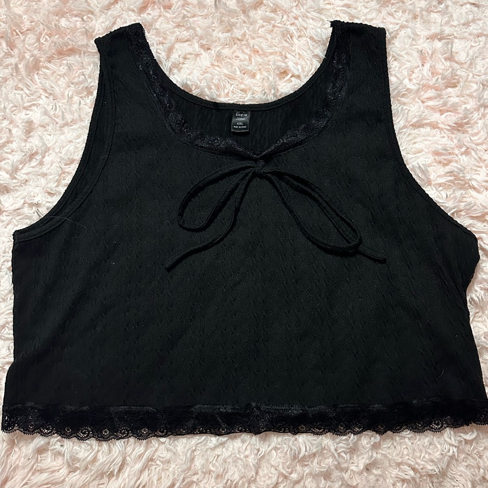 Shein Curve Black Cropped Textured Tank